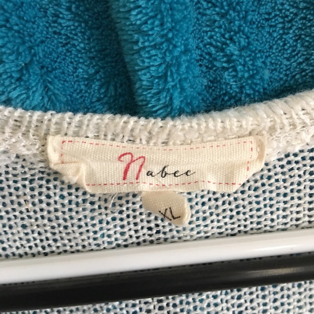 Shawl/Ruana - Picture 3 of 3